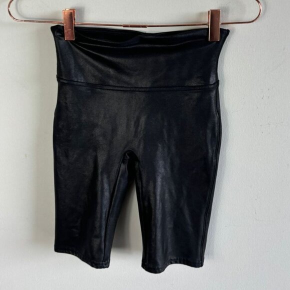 Spanx Womens Faux Leather Workout Short Black Size Small - Picture 1 of 7